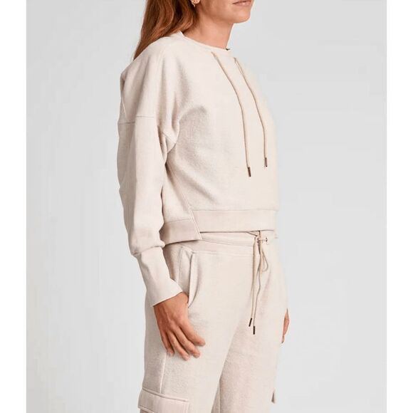 Thrive Société Oatmeal Finley Jogger Set - Picture 1 of 14